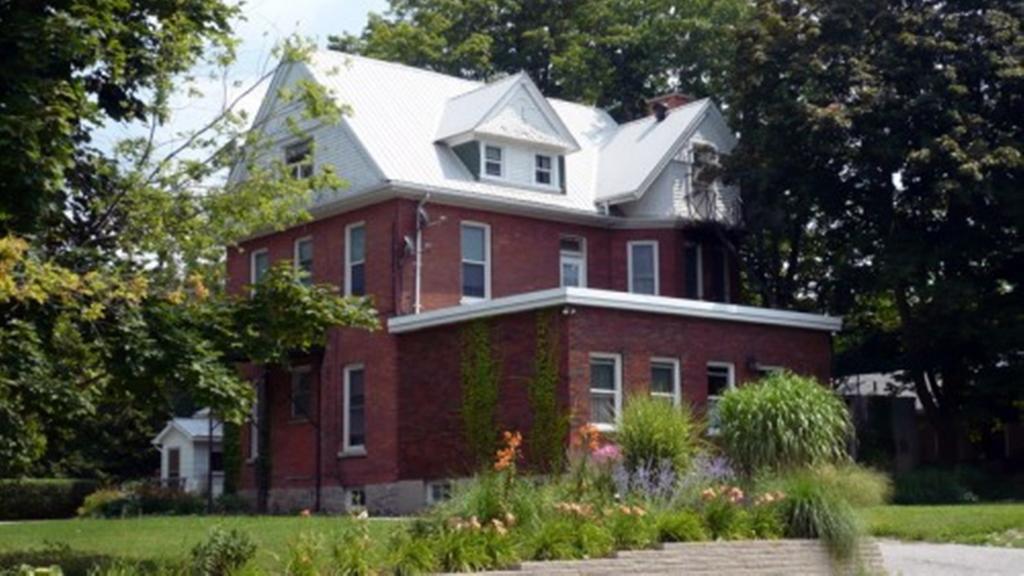 Doctor'S House B & B 塔拉 外观 照片