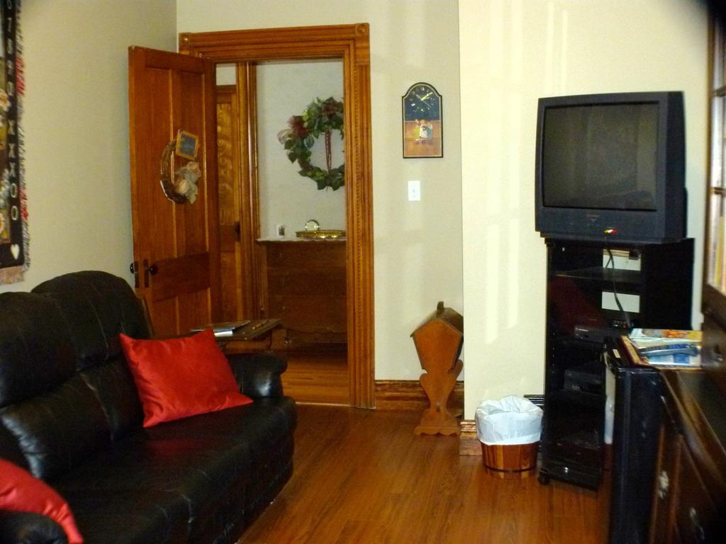 Doctor'S House B & B 塔拉 外观 照片